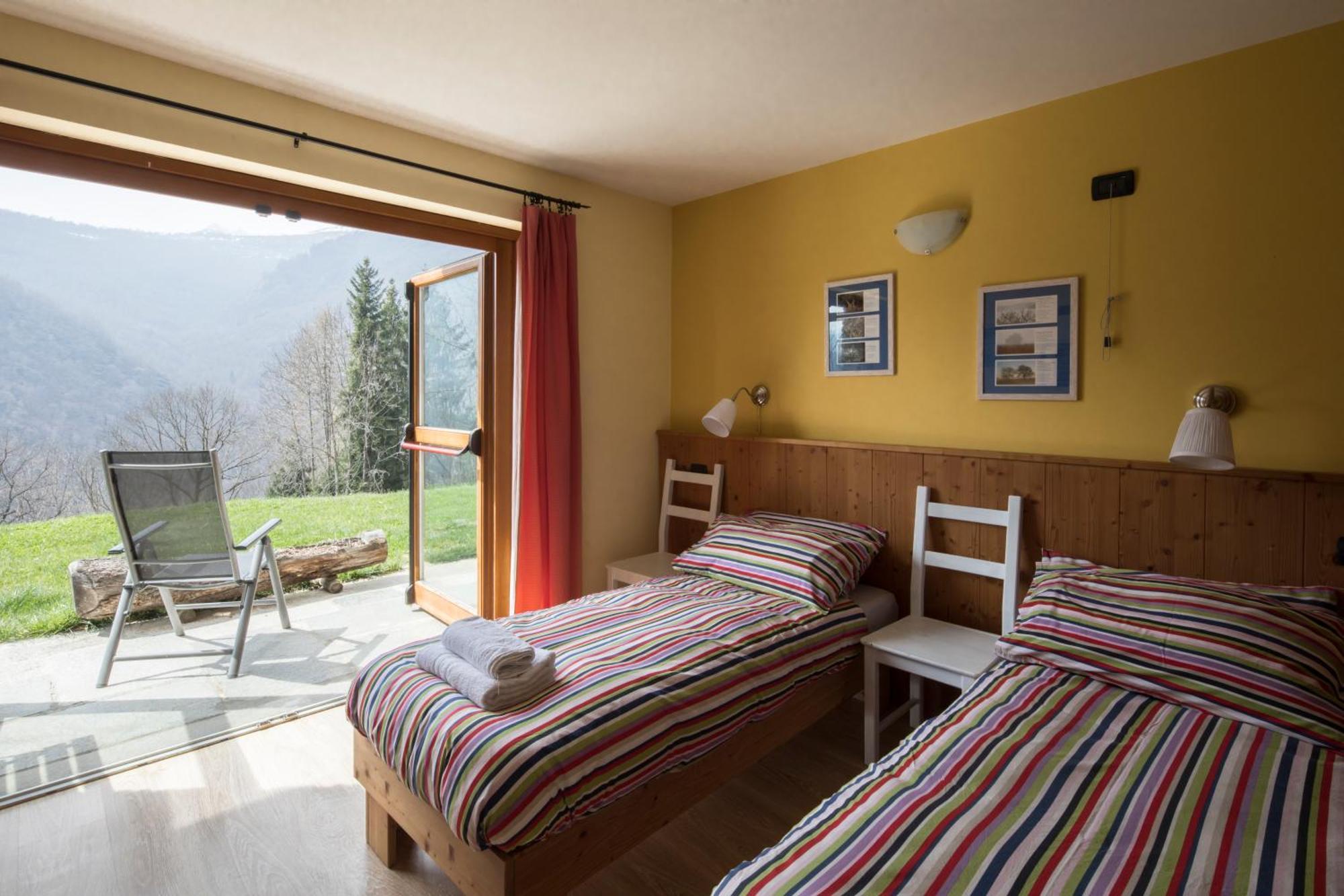 Rifugio Galaberna Hotel Ostana ภายนอก รูปภาพ