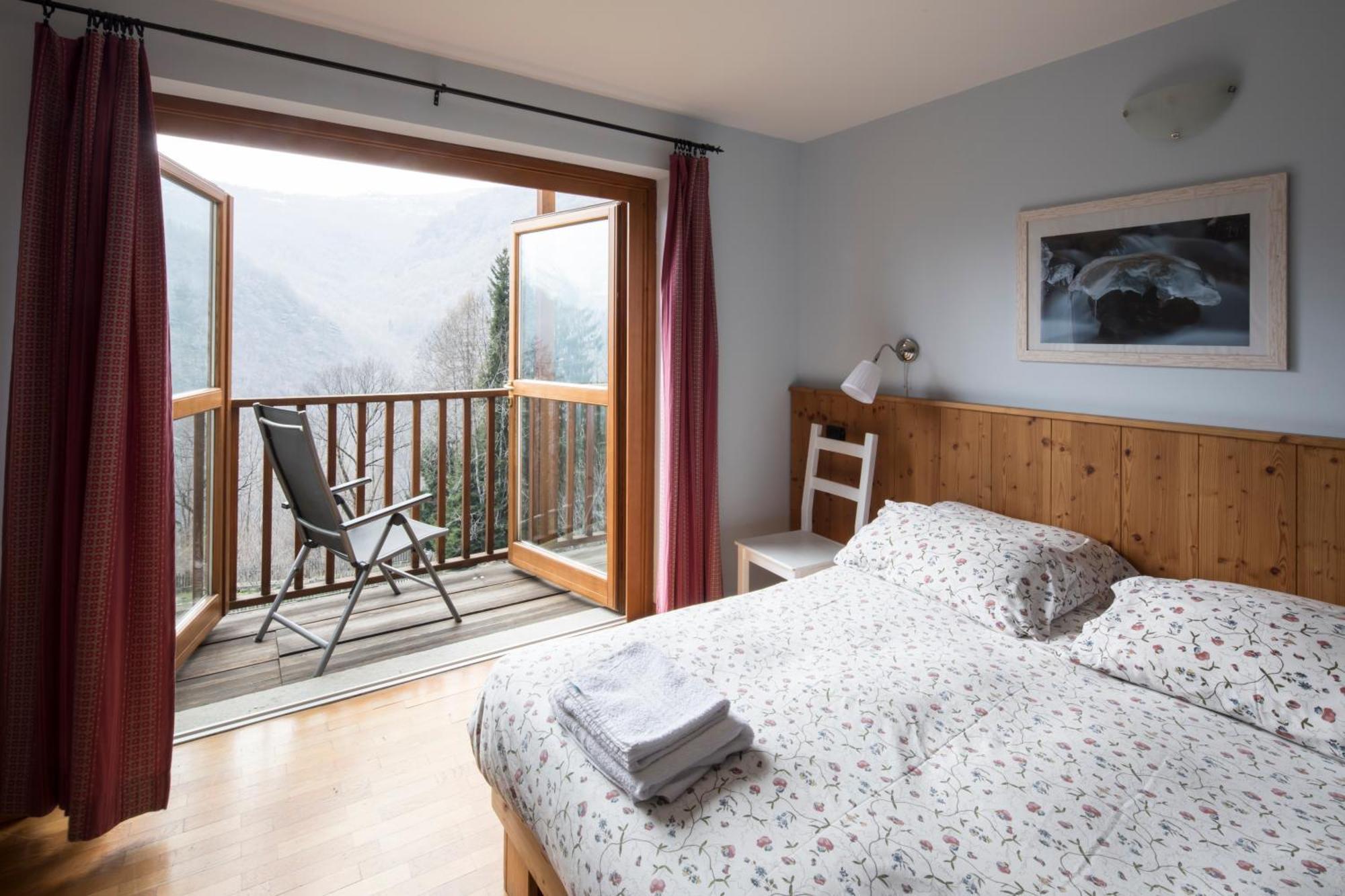 Rifugio Galaberna Hotel Ostana ภายนอก รูปภาพ