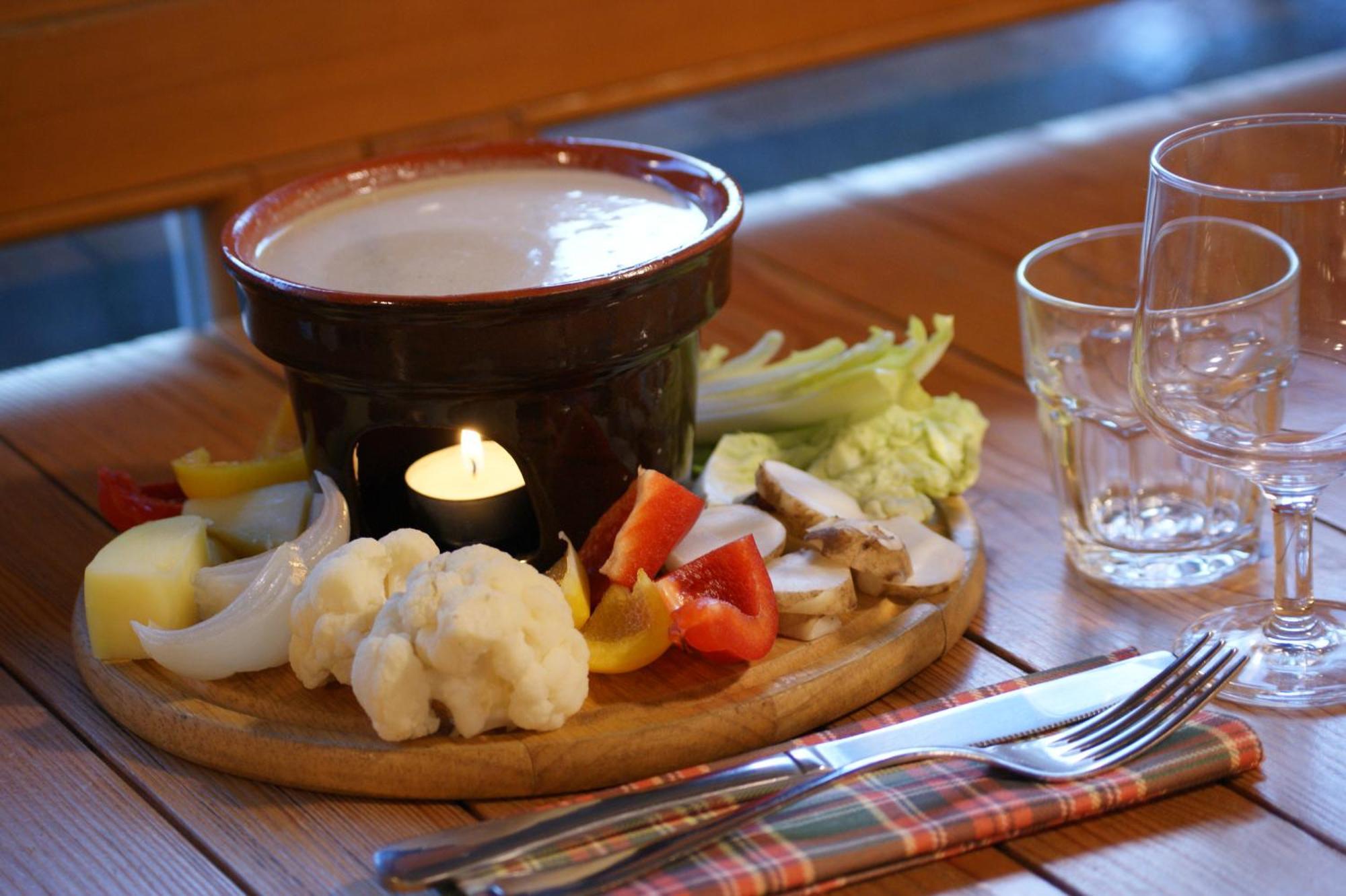 Rifugio Galaberna Hotel Ostana ภายนอก รูปภาพ