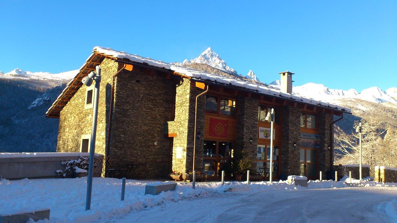 Rifugio Galaberna Hotel Ostana ภายนอก รูปภาพ
